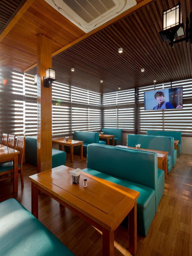 Stellar Hotel Duong Dong  Eksteriør billede