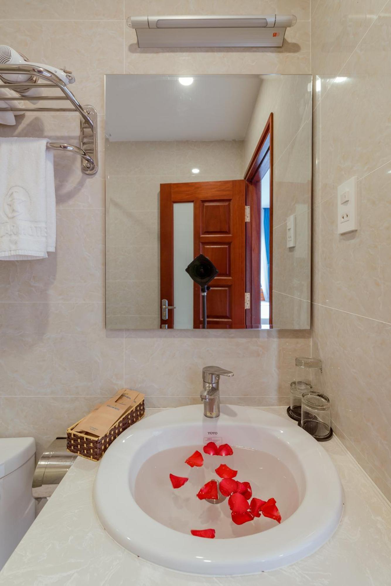 Stellar Hotel Duong Dong  Eksteriør billede